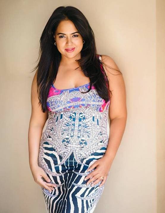 लॉकडाउन: समीरा को सता रही बच्चों की चिंता, बेटे का हाल बताते हुए रो पड़ीं