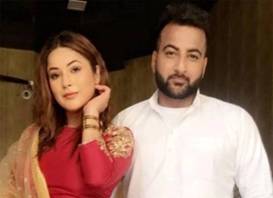 भाई-बहन में तू तू-मैं मैं, शहबाज ने दी गाली तो फूट-फूटकर रोईं शहनाज