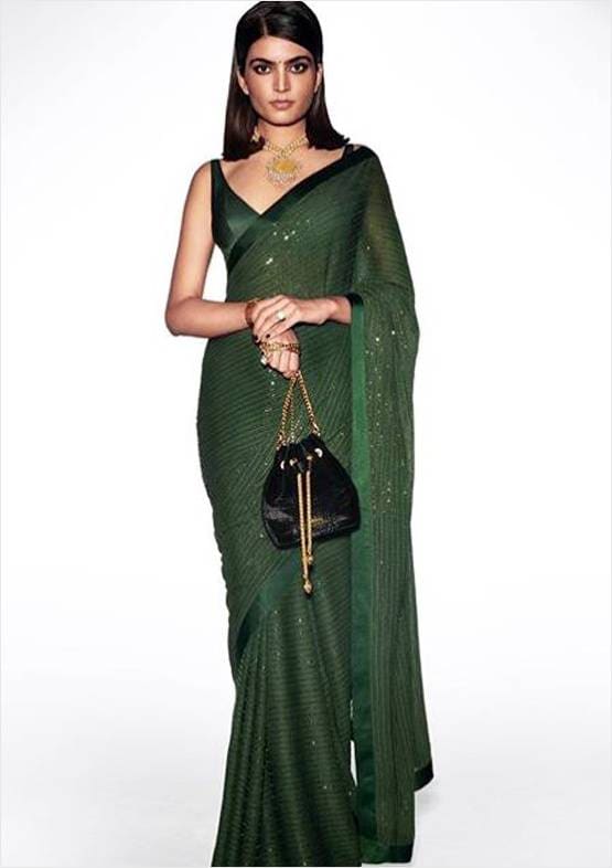 सब्यासाची ने जारी किया समर कलेक्शन, खूबसूरत साड़ियों पर से नहीं हटेंगी नजरें