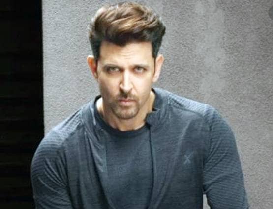 कोरोना: मदद को आगे आए स्टार्स, प्रभास से कपिल शर्मा तक इतनी रकम दी दान