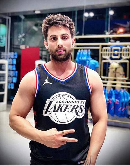 रिश्ते पर उठे सवाल तो टूटी दोस्ती, जसलीन ने मयूर से कहा- शक्ल मत देखना