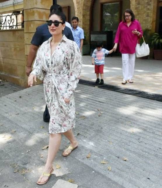 नानी बबीता और मां करीना कपूर के साथ स्पॉट हुए तैमूर अली खान, Photos