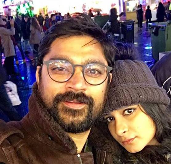 सोनम कपूर की बहन रिया को बॉयफ्रेंड ने रोमांटिक अंदाज में किया विश