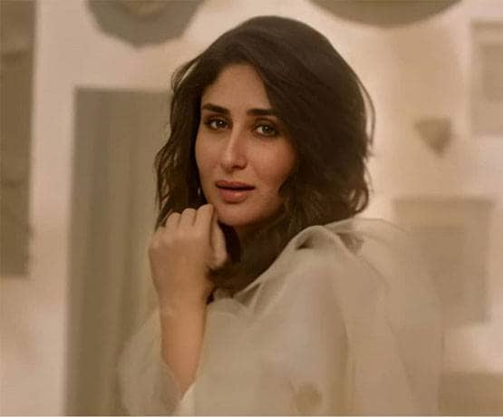 डाइट को भूल घर में गाजर का हलवा खा रहीं करीना, वायरल तस्वीर