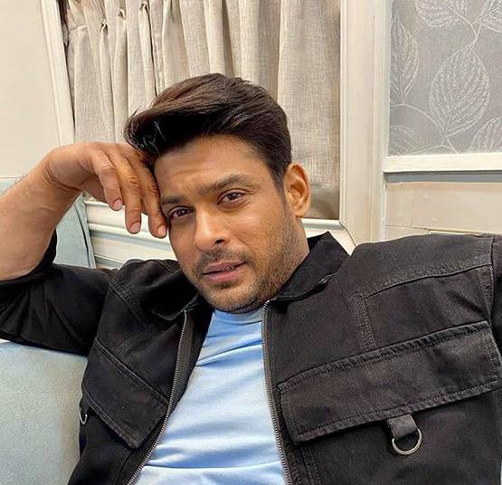 सिद्धार्थ के आइकॉनिक ग्रे शॉर्ट्स का कमबैक, म्यूजिक वीडियो में दिखी झलक!