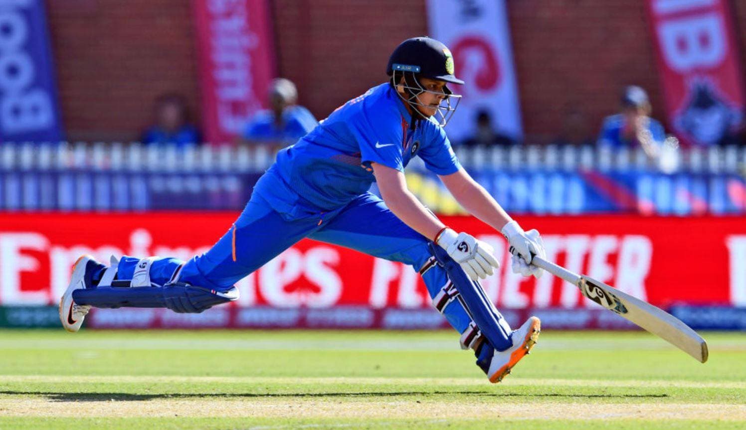 बारिश ने नहीं टूटने दिया भारत का दिल, वर्ल्ड चैम्पियन बनने से एक कदम दूर