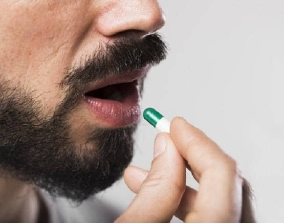 कोरोना वायरस को लेकर क्यों भिड़ गए अमेरिका और चीन?