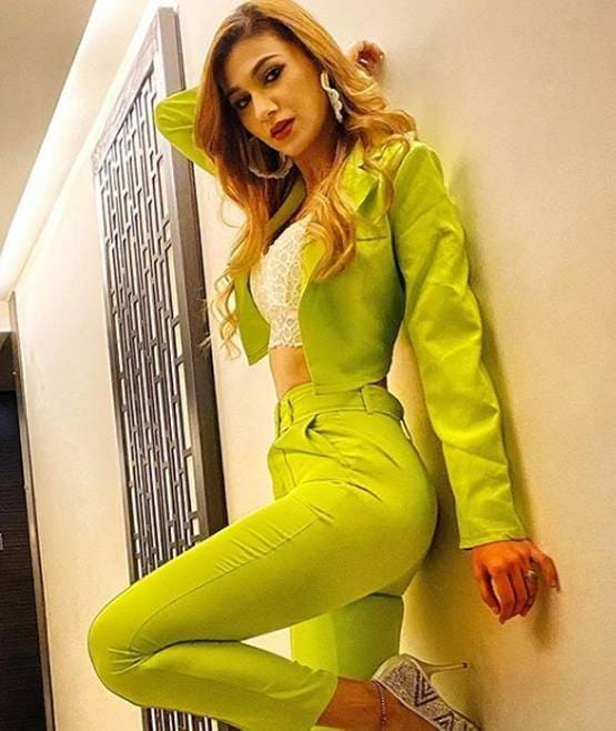 खौफ में जसलीन मथारू का परिवार, कॉलर ने दी सबको जान से मारने की धमकी