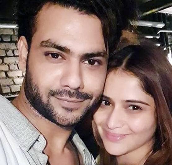 बिग बॉस कंटेस्टेंट्स की री-यूनियन पार्टी, नहीं दिखे सिद्धार्थ-शहनाज