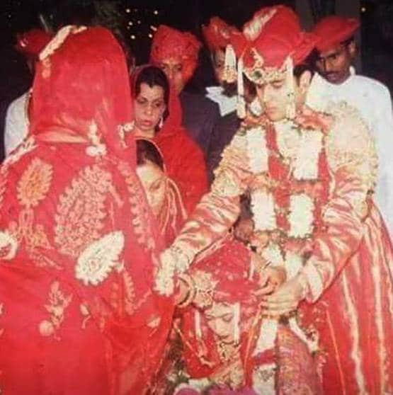 एक राजकुमारी से कैसे हुई थी सिंधिया की शादी, ये हैं उनकी पत्नी