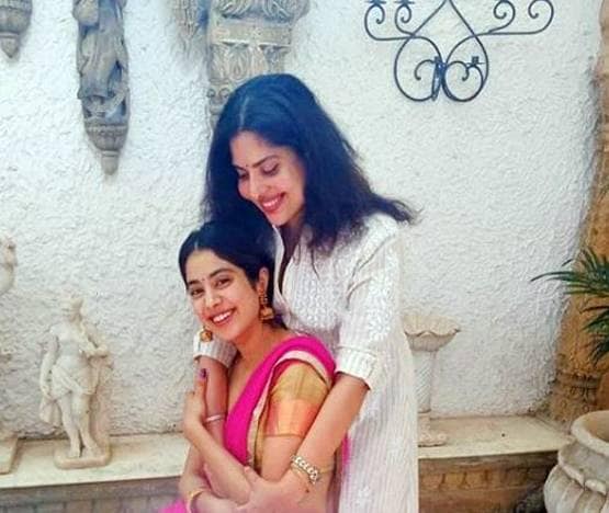 श्रीदेवी की प्रेयरमीट में छलका जाह्नवी का दर्द, लिखा-काश आप यहां होतीं