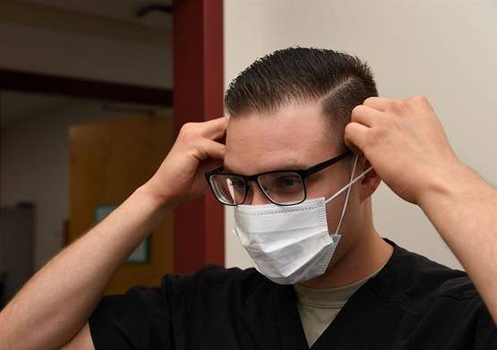 क्या हवा से भी फैल रहा है कोरोना वायरस? WHO ने बताया सच