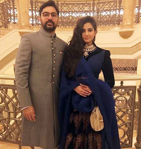 सोनम कपूर की बहन रिया को बॉयफ्रेंड ने रोमांटिक अंदाज में किया विश