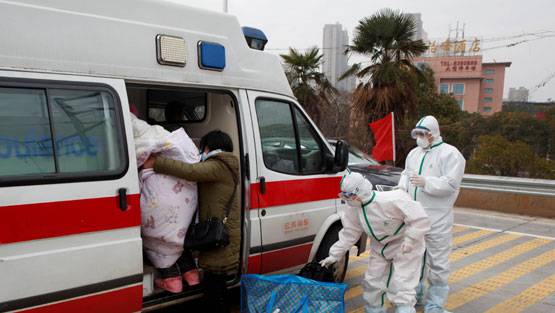 कोरोना वायरस से बचना चाहते हैं तो ना करें ये 10 काम