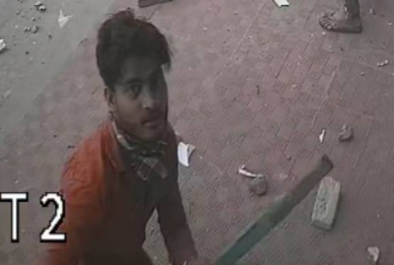 CCTV में दिखे दिल्ली हिंसा के 'गुनहगार', क्राइम ब्रांच ने की पहचान