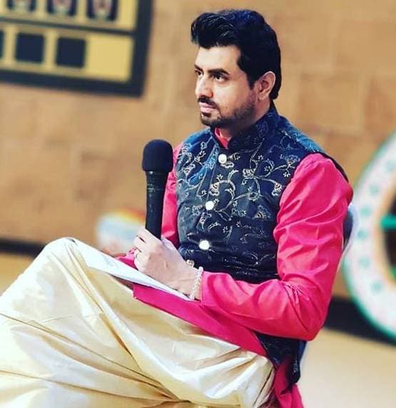 लड़की से छेड़छाड़ देख सहमे प्रीतम, रेस्क्यू करने पर खाए मुक्के, कार डैमेज