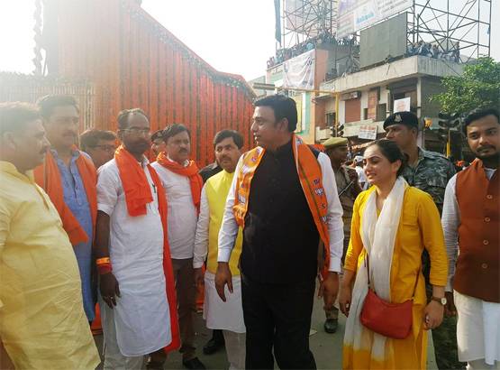 कौन हैं जफर इस्लाम, मिल रहा ज्योतिरादित्य को BJP में लाने का क्रेडिट