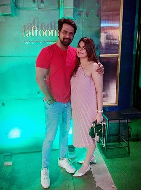 शादी के 4 साल बाद प्रेग्नेंट हैं कुसुम फेम एक्ट्रेस, फ्लॉन्ट किया बेबी बंप