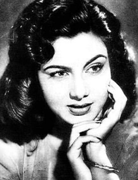 जब संतान ना होने से निराश थीं निम्मी, बाद में बहन का बेटा लिया था गोद