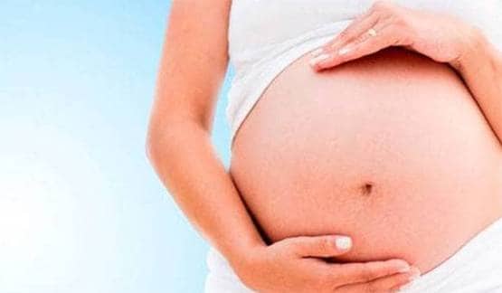 प्रेग्नेंट महिला से बच्चे को होगा कोरोना वायरस? डॉक्टर ने बताया