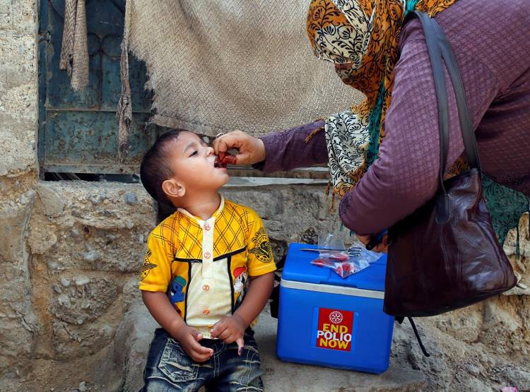 दुनिया ने इस बीमारी को हराया, पर PAK में अब भी आ रहे नए केस