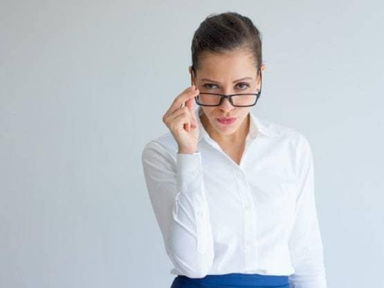 मार्च में जन्मे लोगों की आंख में धूल झोंकना मुश्किल, जानें 10 खासियत