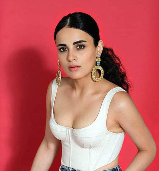 'तुम ज्यादा सुंदर नहीं', ये कहकर इरफान की ऑनस्क्रीन बेटी को किया था रिजेक्ट