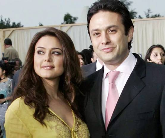 आलिया-रणबीर का रिश्ता टूटने की चर्चा, शॉकिंग रहे इन स्टार्स के ब्रेकअप