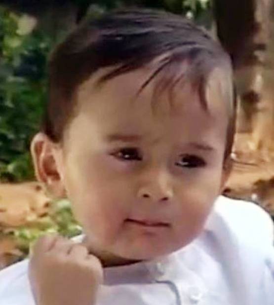 वायरल करीना के बचपन की तस्वीर, इन सितारों को पहचान भी नहीं सकेंगे आप