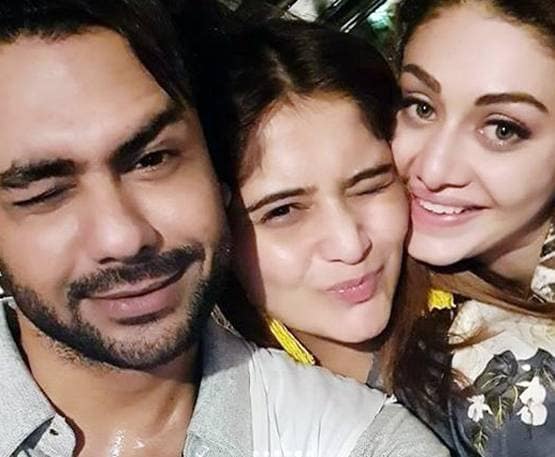 बिग बॉस कंटेस्टेंट्स की री-यूनियन पार्टी, नहीं दिखे सिद्धार्थ-शहनाज