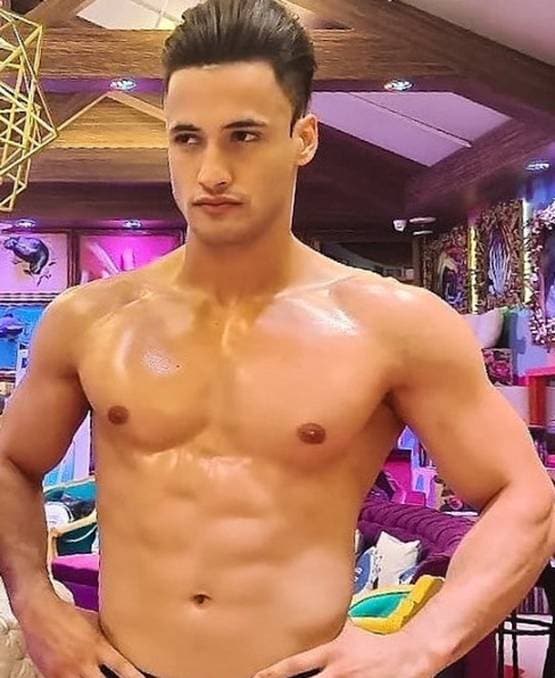 बिग बॉस: सिद्धार्थ से बुरी तरह हारे थे आसिम, चौंका देंगे आंकड़े