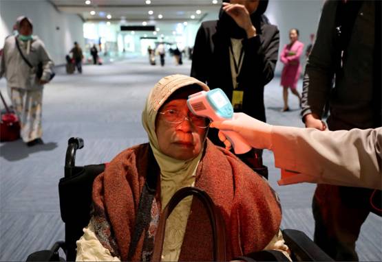 कोरोना से कैसे बचें? इन वस्तुओं पर इतने घंटे तक रहता है वायरस