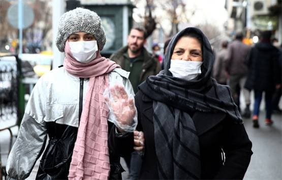 क्या निर्जीव वस्तु को छूने से हो रहे हैं लोग कोरोना के शिकार? पढ़ें जवाब