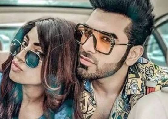 पहले सरेआम किया Ex गर्लफ्रेंड को बेइज्जत, अब उसकी तारीफें कर रहे पारस