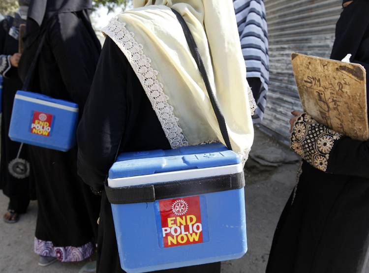 दुनिया ने इस बीमारी को हराया, पर PAK में अब भी आ रहे नए केस