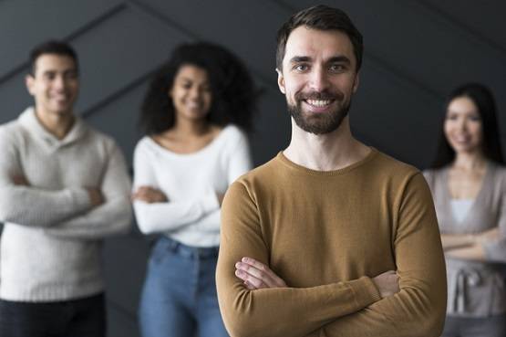 मार्च में जन्मे लोगों की आंख में धूल झोंकना मुश्किल, जानें 10 खासियत