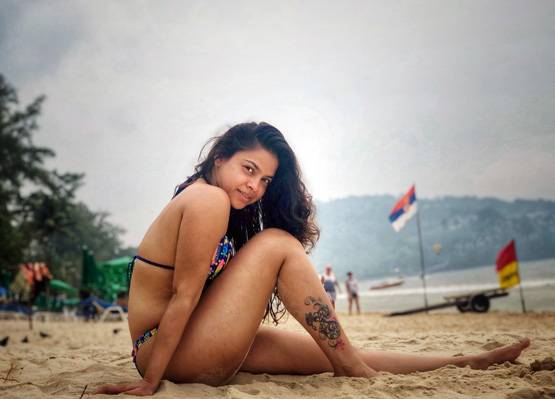 द कपिल शर्मा शो फेम सुमोना चक्रवर्ती का बोल्ड लुक वायरल, देखें तस्वीरें