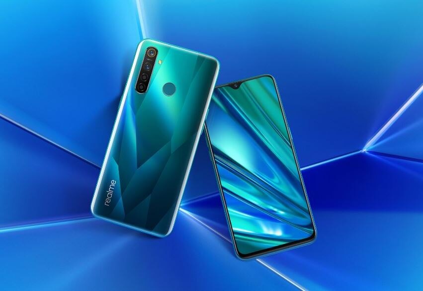 Realme की सेल में सस्ते मिल रहे हैं ये स्मार्टफोन्स, देखें लिस्ट