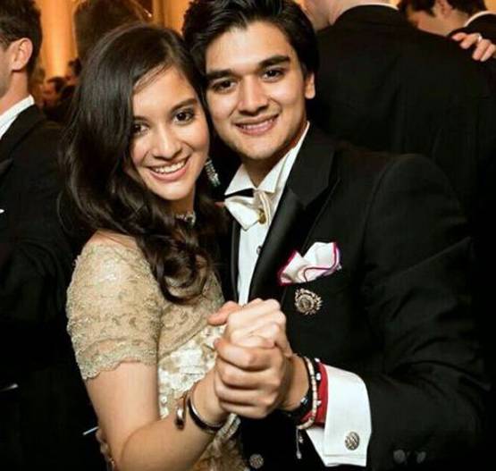 हॉर्स राइडिंग की शौकीन हैं सिंधिया की बेटी, यहां करती हैं पढ़ाई