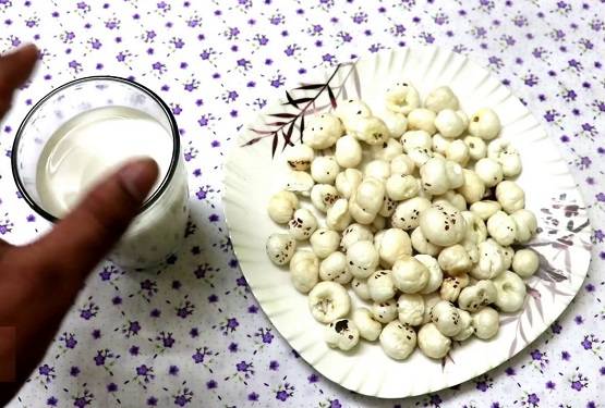 इम्यूनिटी के लिए वरदान नवरात्र व्रत की थाली, तमाम हेल्दी चीजें