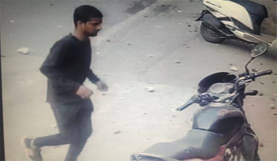 CCTV में दिखे दिल्ली हिंसा के 'गुनहगार', क्राइम ब्रांच ने की पहचान