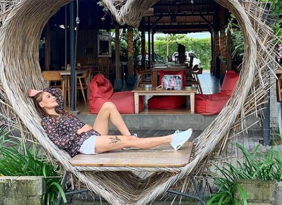 बाली में सारा खान ने बिखेरा अपनी खूबसूरती का जलवा, फोटो वायरल