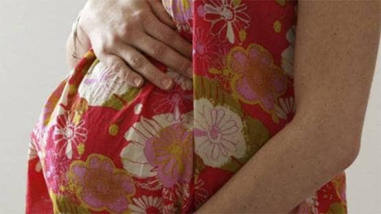 प्रेग्नेंट महिला से बच्चे को होगा कोरोना वायरस? डॉक्टर ने बताया