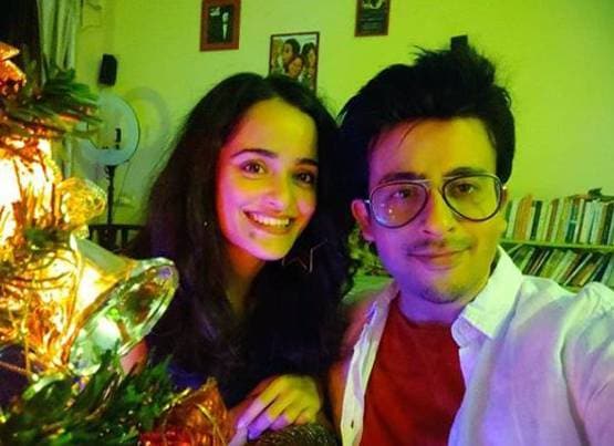 पर्दे के भाई-बहन बने रियल लाइफ पार्टनर, 2 साल डेटिंग के बाद की शादी