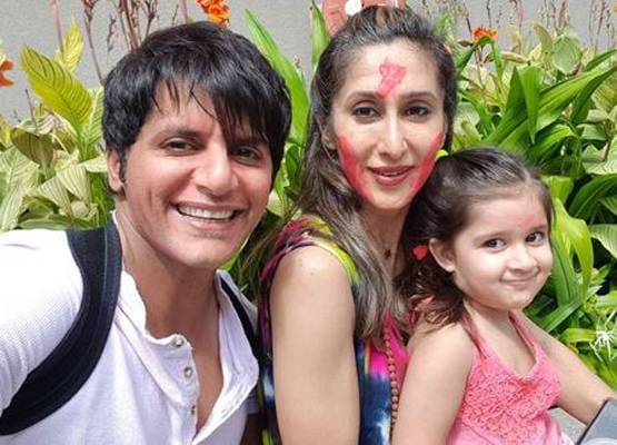 दीपिका कक्कड़ से लेकर रश्मि देसाई तक, टीवी सेलेब्स ने जमकर खेली होली