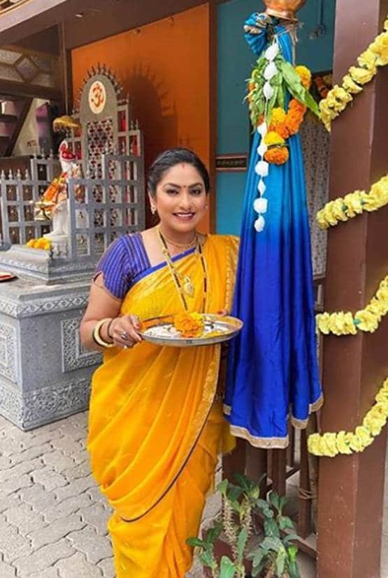 सनी लियोनी से सोनाली बेंद्रे तक, एक्ट्रेसेज का मराठी मुलगी अवतार वायरल