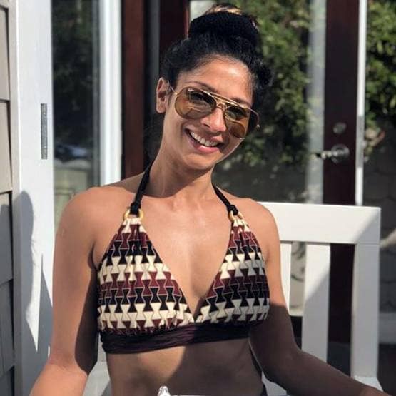 लॉकडाउन के बीच काजोल की बहन तनीषा ने शेयर की स्विमिंग पूल से तस्वीर