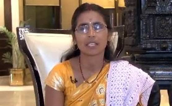 कौन हैं वो 7 महिलाएं, जिन्होंने संभाला PM मोदी का ट्विटर अकाउंट