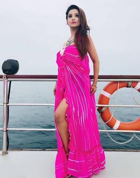 नागिन फेम अदा खान की खूबसूरती का चला जादू, मिला ये अवॉर्ड