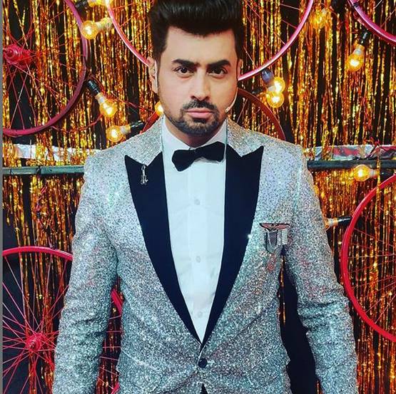 लड़की से छेड़छाड़ देख सहमे प्रीतम, रेस्क्यू करने पर खाए मुक्के, कार डैमेज